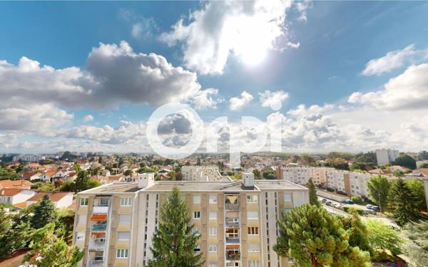 Appartement à vendre    4 pièces • 71 m2 Bron