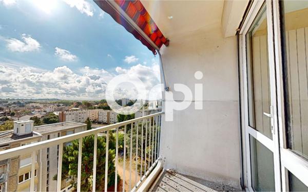 Appartement à vendre    4 pièces • 71 m2 Bron