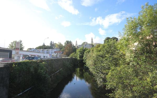 Appartement à vendre    1 pièce •  Pau