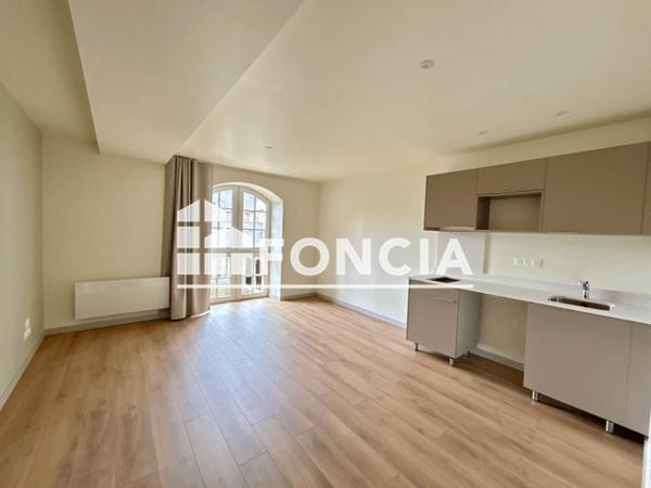 Location Studio 31.16 m² - Guingamp 22200