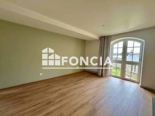 Location Studio 31.16 m² - Guingamp 22200