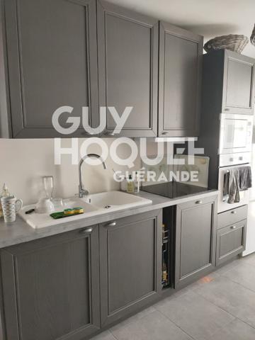 Local Commercial avec appartement à l'étage