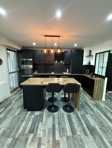 La valentine (13011) Grand T3/T4 entièrement rénové – Résidence Saint-Jacques