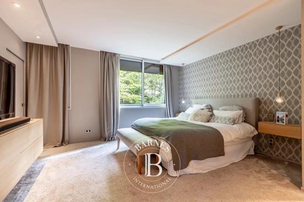 Neuilly-sur-Seine, Appartement 3 Chambres -  168 m² à vendre