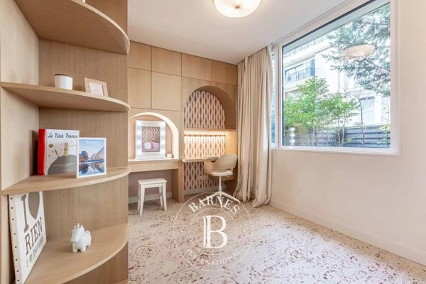 Neuilly-sur-Seine, Appartement 3 Chambres -  168 m² à vendre