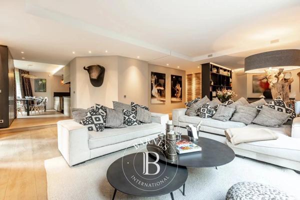 Neuilly-sur-Seine, Appartement 3 Chambres -  168 m² à vendre