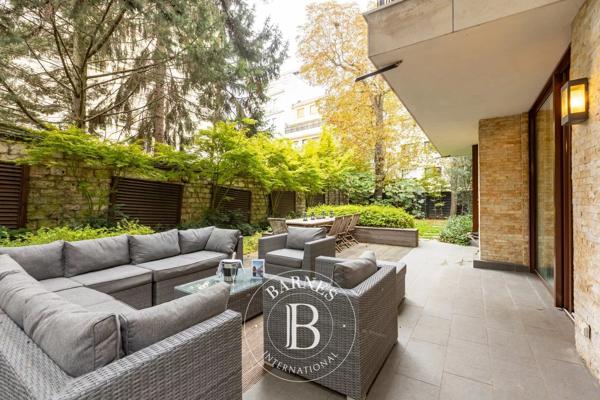 Neuilly-sur-Seine, Appartement 3 Chambres -  168 m² à vendre