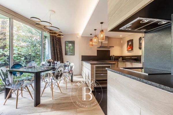 Neuilly-sur-Seine, Appartement 3 Chambres -  168 m² à vendre