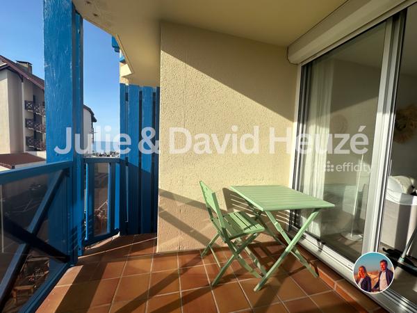 Appartement
         2 pièces
        - 30 m² Exclusivité 212 000 € *