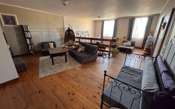 Maison à vendre    7 pièces •  Lavernose-Lacasse