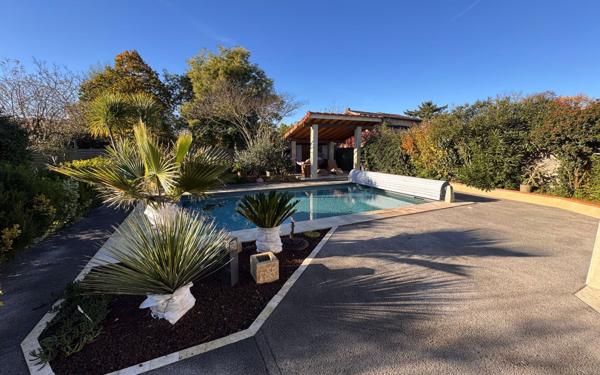 Maison à vendre    7 pièces •  Lavernose-Lacasse