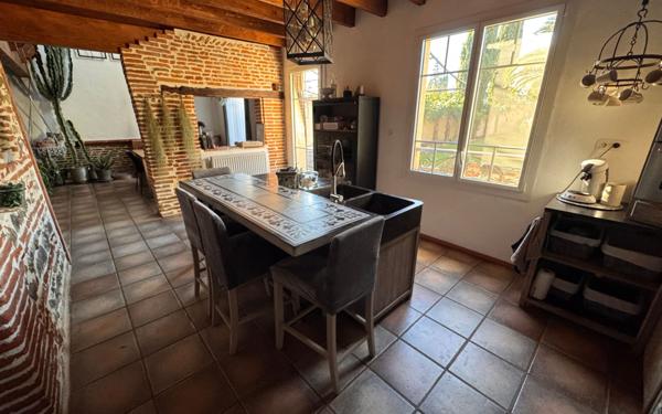 Maison à vendre    7 pièces •  Lavernose-Lacasse