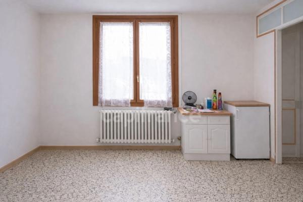 Appartement type T1bis - 31m² à Béziers Centre-ville