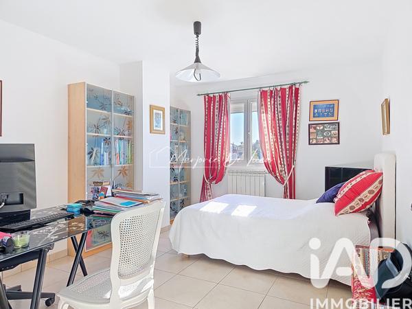 Maison à vendre 5 pièces 150 m² Allauch