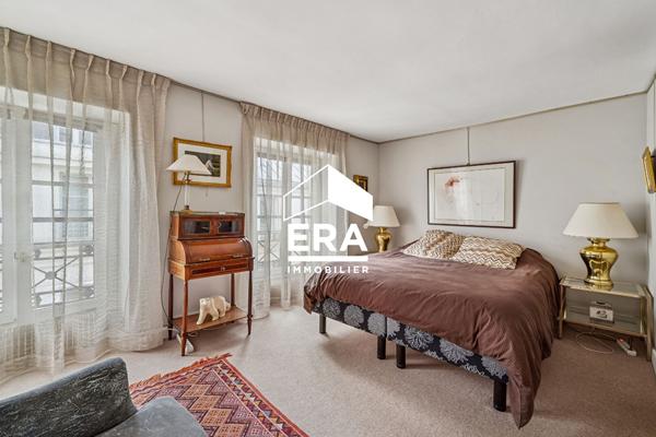 Appartement Paris 3 pièce(s) 81 m2