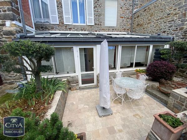 Maison à vendre 10 pièces 230m² Saint-Brieuc (22000)