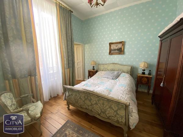 Maison à vendre 10 pièces 230m² Saint-Brieuc (22000)