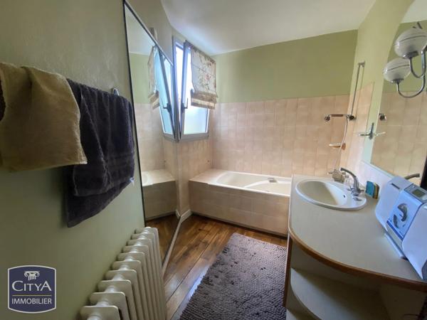 Maison à vendre 10 pièces 230m² Saint-Brieuc (22000)