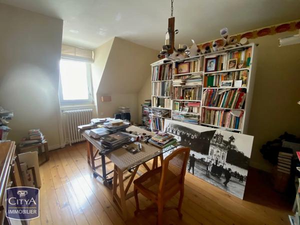 Maison à vendre 10 pièces 230m² Saint-Brieuc (22000)