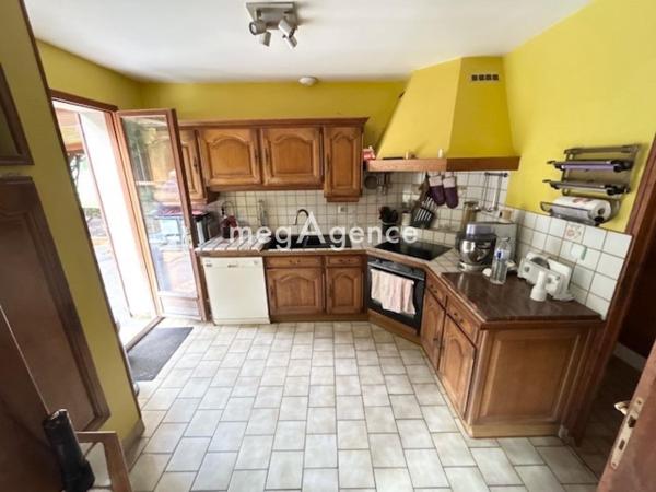 Maison à Saint-Just-en-Chaussée, 60130 - 7 pièces 175m²