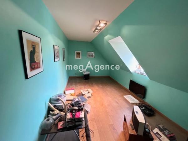 Maison à Saint-Just-en-Chaussée, 60130 - 7 pièces 175m²