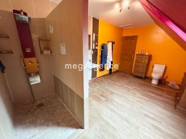 Maison à Saint-Just-en-Chaussée, 60130 - 7 pièces 175m²