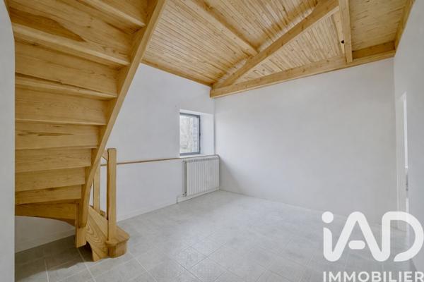 Maison à vendre 8 pièces 195 m² Le Monastier-sur-Gazeille