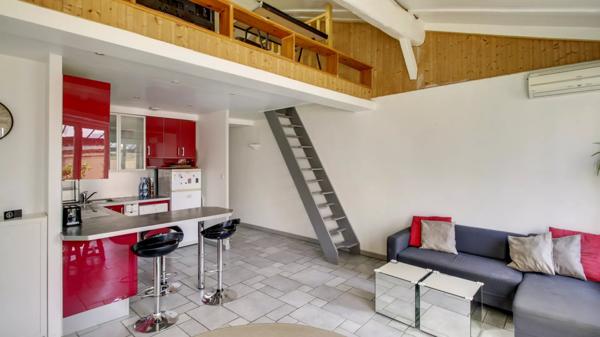 Lyon 2 - Cordeliers - Appartement meublé de 49,27 m² - Mezzanine - Terrasse - 1 Chambre