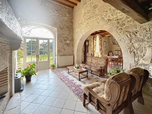 Vente / Maison en pierre