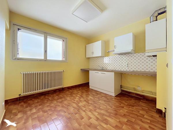 Appartement 150 500 € Périgueux 2 p 64 m² DPE D