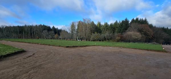 Terrain à vendre de 710,00 m² LE PALAIS SUR VIENNE (87)