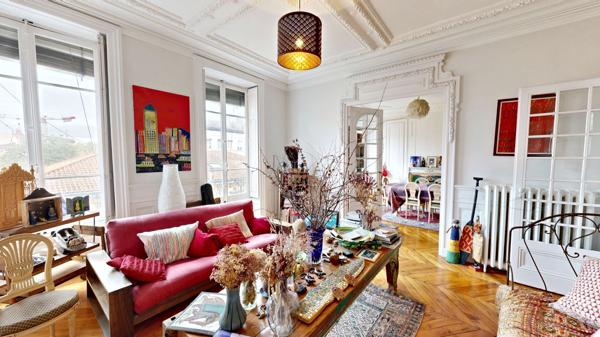 LYON 1er - RUE DU JARDIN DES PLANTES - APPARTEMENT BOURGEOIS DE 179 M² - 6 PIÈCES - 4 CHAMBRES