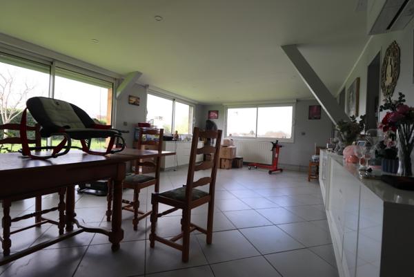Maison Toury Lurcy 6 pièce(s) 159 m2