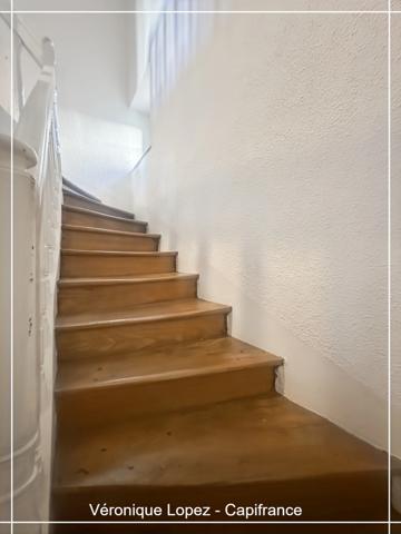 Agen coeur de ville, quartier Cathédrale, au calme dans une impasse, grand appartement de 161,70 m² Loi Carrez avec 7 pièces principales