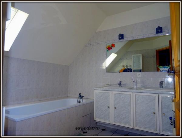 Montmagny (95360) Charmante maison familiale de 134 m² idéalement située dans le quartier prisé de la Butte Pinson à Montmagny.