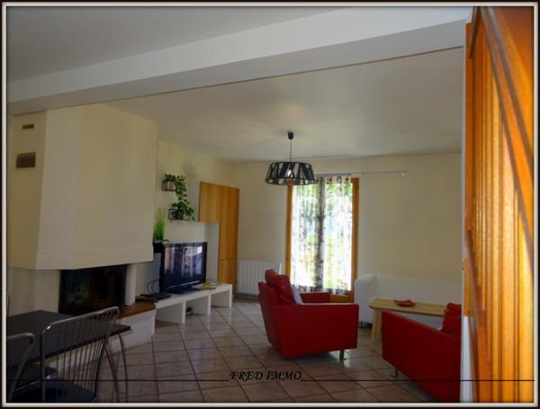 Montmagny (95360) Charmante maison familiale de 134 m² idéalement située dans le quartier prisé de la Butte Pinson à Montmagny.