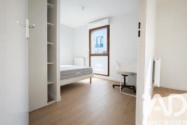 Location appartement 2 pièces 43 m² Villejuif