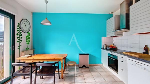 Maison 6 pièce(s) 142 m2