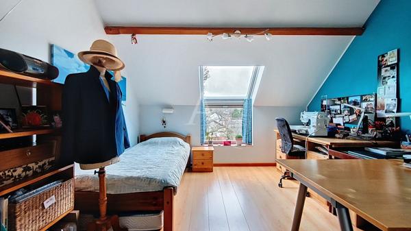 Maison 6 pièce(s) 142 m2