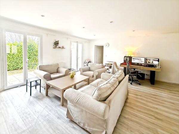 33560 CARBON BLANC A vendre maison  4 pièce(s) 107 m2