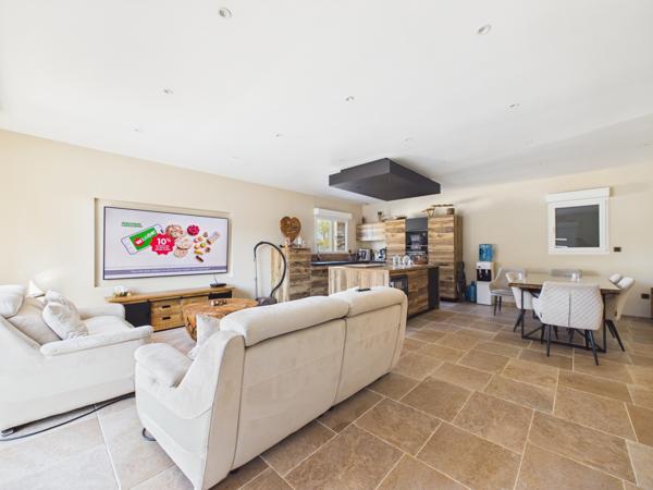 Maison 4 pièces - 94 m²