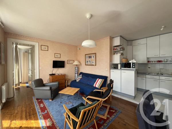 Appartement F4 à vendre  4 pièces - 91,79 m 2   CAUTERETS  - 65