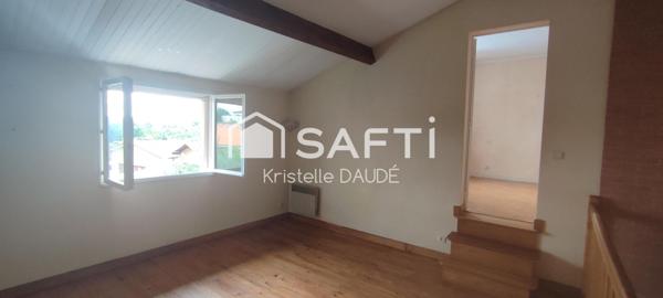 Secteur calme, proche commerces et collège