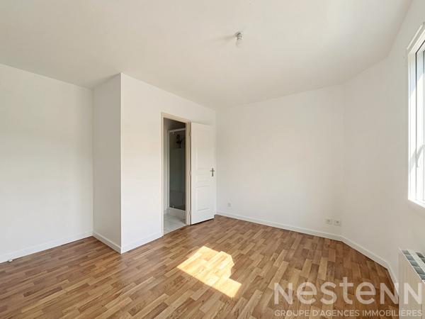 Maison 4 chambres, vie de plain pied, garage et jardin - 92m² - Kernours Kervignac