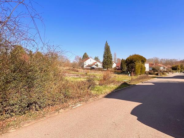 Terrain constructible hors lotissement Lorry Les Metz