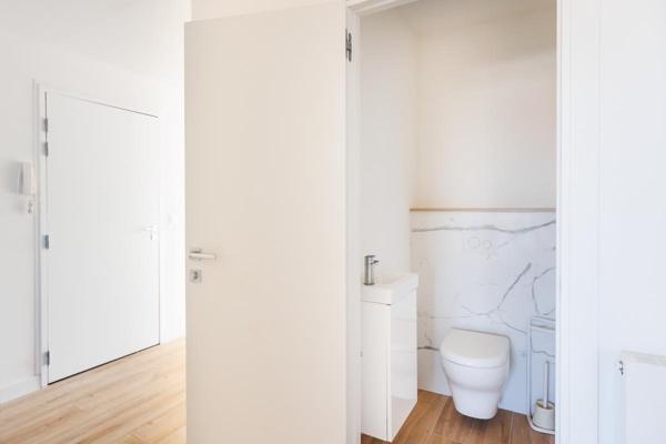 Appartement  3 pièce(s) 81.47 m2Emplacement fabuleux  Appartement Biarritz 3 pièces ENTIÉREMENT RÉNOVÉ