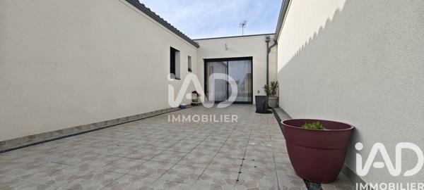 Maison à vendre 4 pièces 98 m² Fontenay-le-Comte