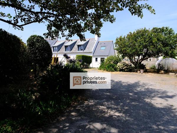 Maison de pêcheur rénovée avec terrain constructible à Saint-Guénolé, Penmarch
