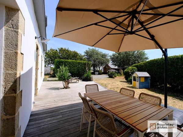 Maison de pêcheur rénovée avec terrain constructible à Saint-Guénolé, Penmarch