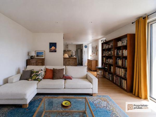 Maison de pêcheur rénovée avec terrain constructible à Saint-Guénolé, Penmarch